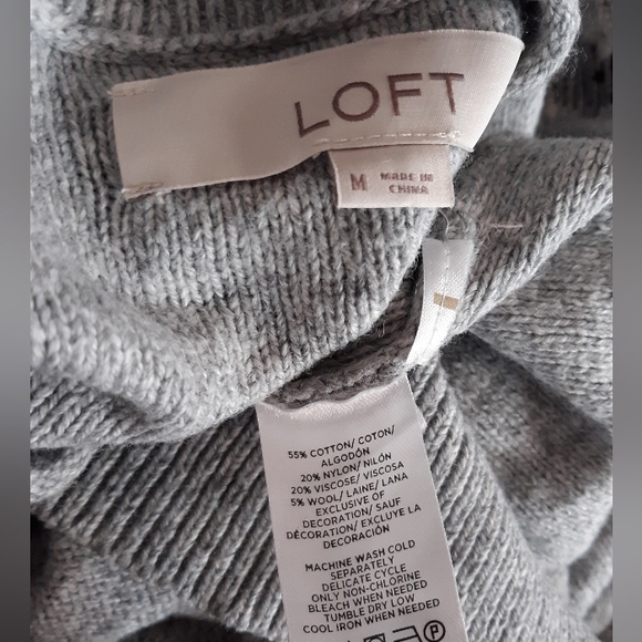 LOFT Dog Sweater - Picture 5 of 5